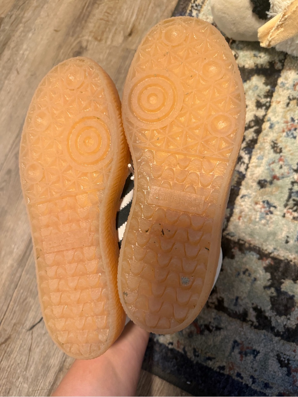Cream adidas sambas - Picture 6 of 10